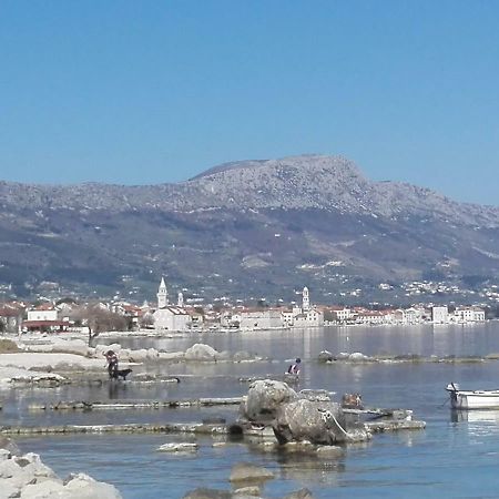 Apartman Drazin Kaštela Esterno foto