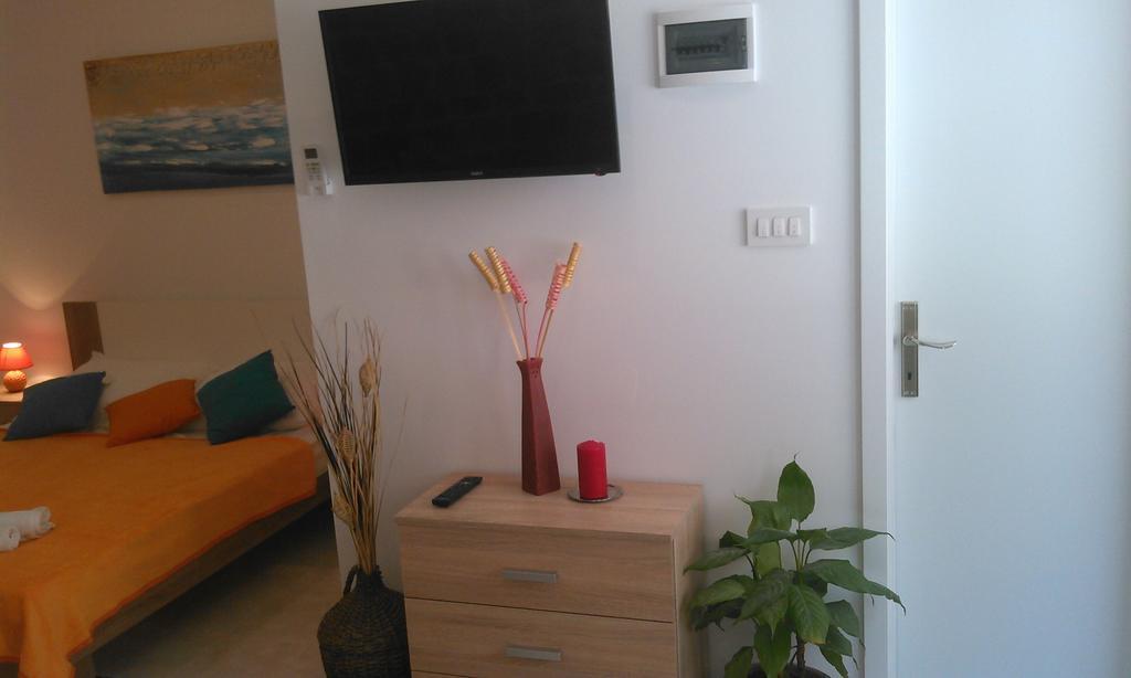 Apartman Drazin Kaštela Esterno foto