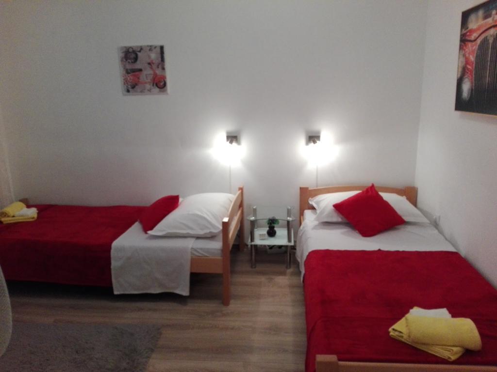Apartman Drazin Kaštela Esterno foto