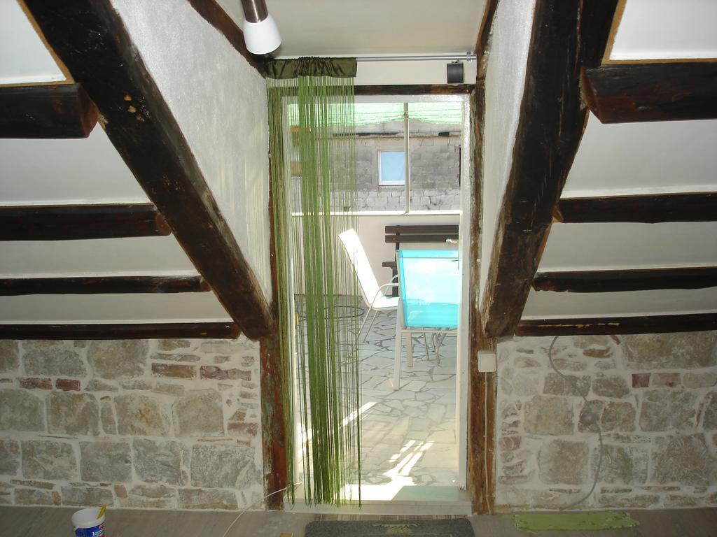 Apartman Drazin Kaštela Esterno foto