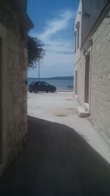 Apartman Drazin Kaštela Esterno foto